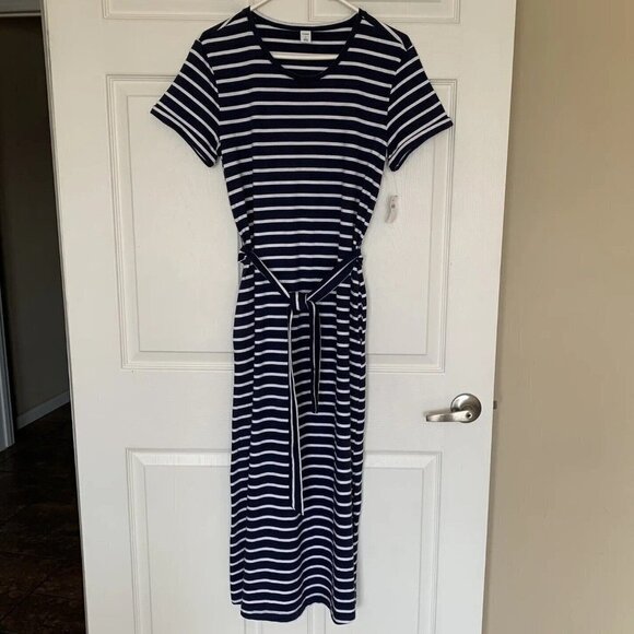 Old Navy Women's Small Navy & White Striped Maxi Short Sleeve Belt Dress NWT - Picture 1 of 15